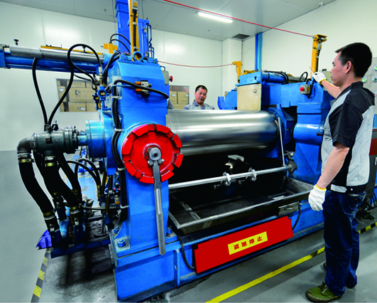 橡膠開煉機(jī)